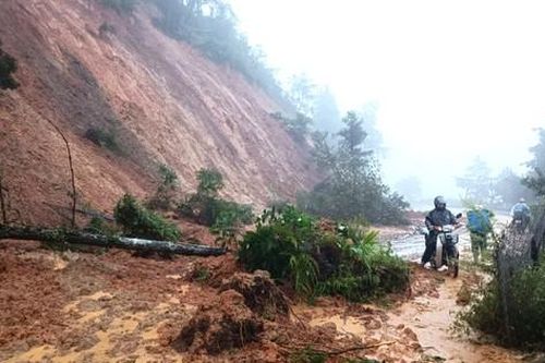 Mưa lũ kéo dài gây thiệt hại lớn về người và tài sản ở Hòa Bình, Lào Cai