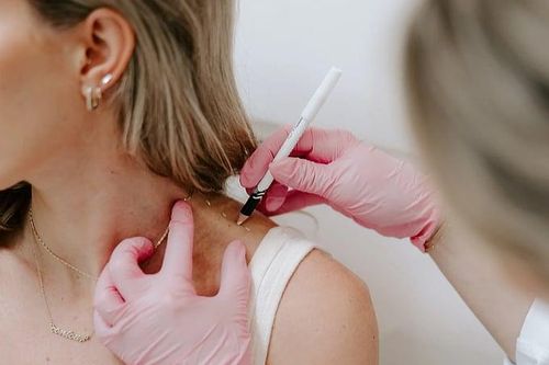 Tiêm botox làm đẹp có thực sự an toàn?