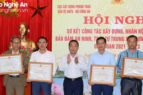 Lắng nghe, nắm bắt thông tin từ quần chúng nhân dân là yếu tố quan trọng để bảo vệ an ninh, trật tự trên địa bàn
