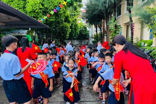 TP Hồ Chí Minh: Giáo viên không giao bài tập về nhà cho học sinh học 2 buổi/ngày