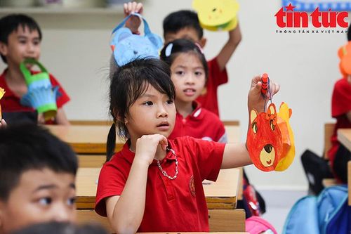 'Vui tết trung thu cùng gấu mặt trăng'