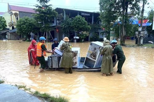 Thủ tướng chỉ đạo tập trung ứng phó và khắc phục hậu quả mưa lũ