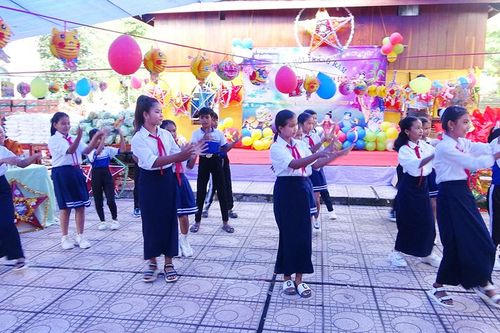 Đem Trung thu vào phum sóc Khmer