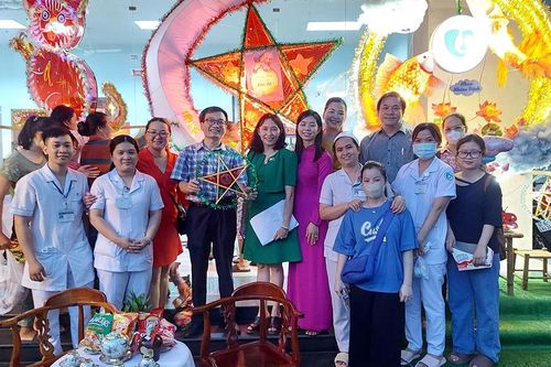 Bệnh viện Sản -Nhi An Giang tổ chức Tết Trung thu yêu thương cho bệnh nhân nhi