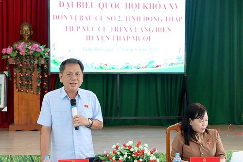 Cử tri kiến nghị vấn đề liên quan đến đất đai, giá cả tiêu dùng