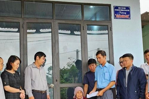 Chư Păh: Bàn giao nhà 'Mái ấm nông dân' cho hội viên khó khăn về nhà ở