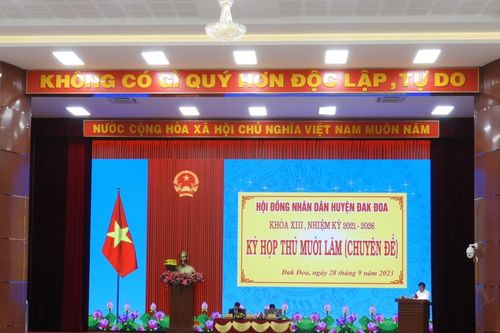 Ông Đinh Ơng giữ chức Phó Chủ tịch UBND huyện Đak Đoa