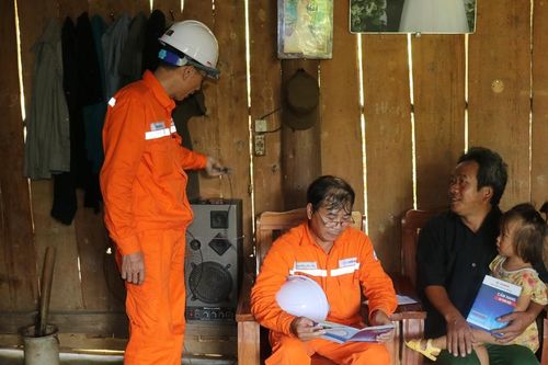 Công ty Điện lực Lào Cai tăng cường tuyên truyền an toàn sử dụng điện