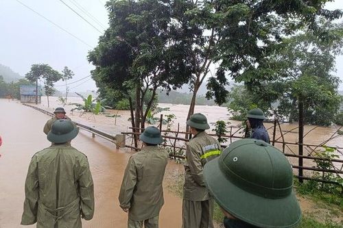 Nghệ An: Mưa lớn kéo dài khiến 1.600 ngôi nhà bị ngập