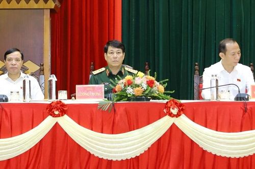 Lắng nghe phản ánh từ thực tiễn