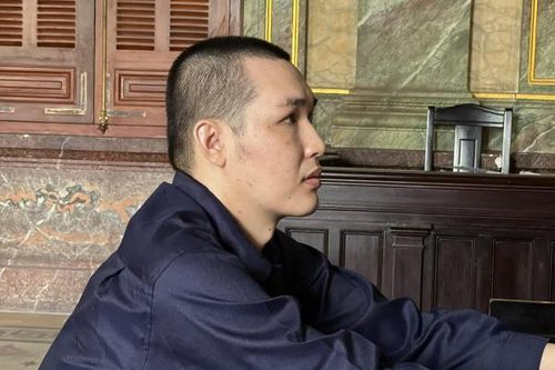 'Găm' nỗi hận, nhân viên bảo vệ mang dao bấm đi đoạt mạng quản lý quán cà phê