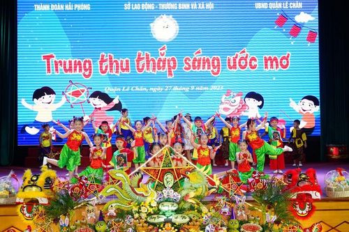 Hải Phòng: Hơn 400 trẻ em thành phố tham gia chương trình 'Trung thu thắp sáng ước mơ'