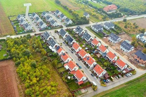Chuyển nhượng đất lấn chiếm có vi phạm pháp luật?