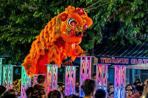 Độc đáo Lễ hội múa lân dịp Trung thu
