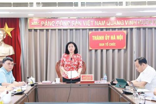 Đào tạo, bồi dưỡng đội ngũ cán bộ có uy tín, năng lực cho nhiệm kỳ tiếp theo