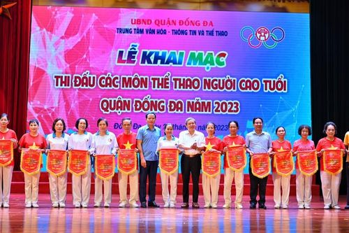 200 vận động viên tham gia thi đấu các môn thể thao cho người cao tuổi