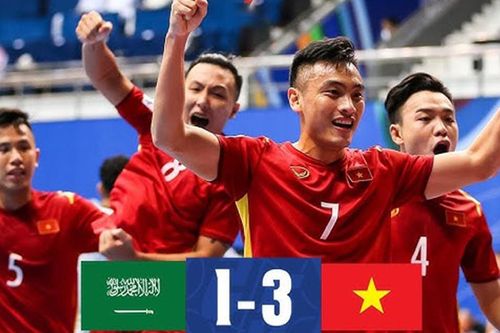 'Siêu phẩm' 36m giúp ĐT Việt Nam thắng Saudi Arabia 3-1, mở toang cửa vào tứ kết giải châu Á