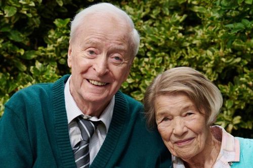 Phim cuối cùng của nam diễn viên gạo cội Michael Caine