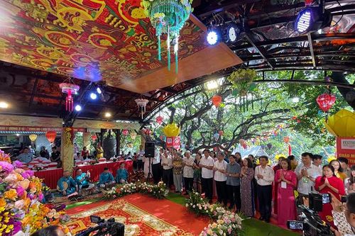 Liên hoan thực hành tín ngưỡng thờ Mẫu tam phủ ở Hải Dương