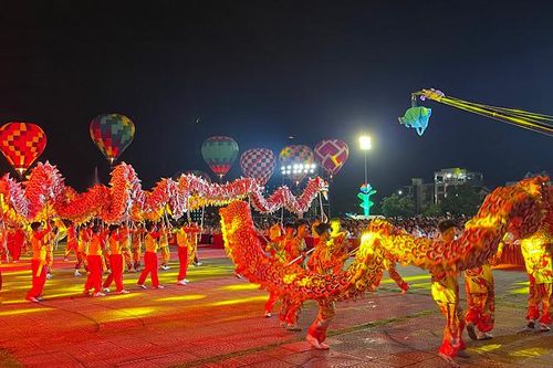 Độc đáo đêm hội trăng rằm tại Festival Chí Linh-Hải Dương