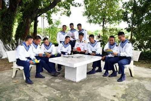 Vùng 5 Hải quân: Giáo dục pháp luật hiệu quả góp phần hoàn thành tốt nhiệm vụ