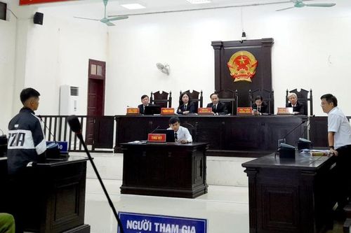 Thay đổi tội danh đối với nam sinh gây án mạng tại sân trường