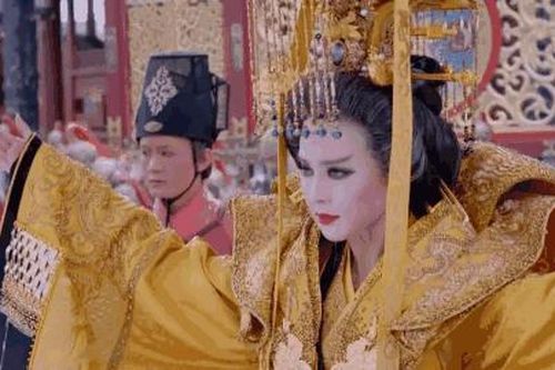 Võ Tắc Thiên nhét 'dị vật' gì vào miệng tù nhân trước giờ xử tử?