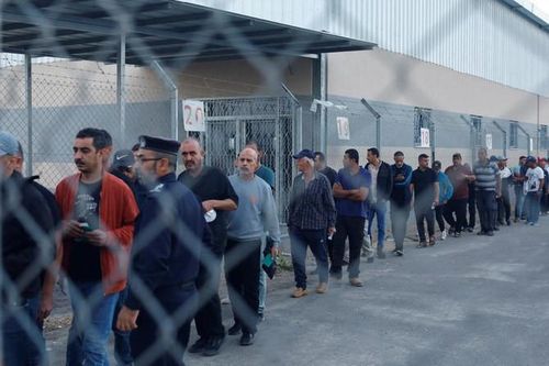17.000 người lao động Palestine sang Israel làm việc sau khi cửa khẩu Erez tái mở cửa