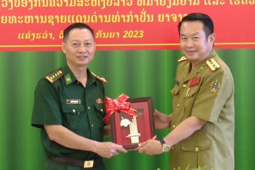Tổng cục An ninh Lào thăm, làm việc tại BĐBP Khánh Hòa