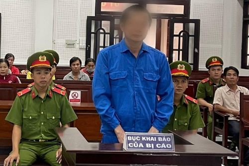 Lĩnh 13 năm tù vì có hành vi côn đồ