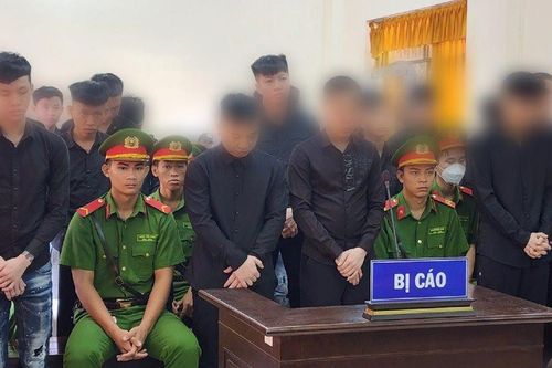 Hơn 190 năm tù cho nhóm thanh niên đánh chết hai anh em ruột