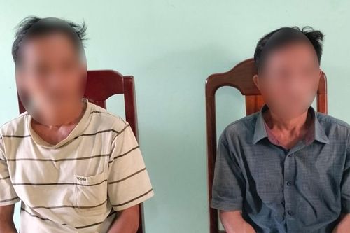 Phạt 5 triệu đồng 2 người dọa đánh phóng viên khi tác nghiệp