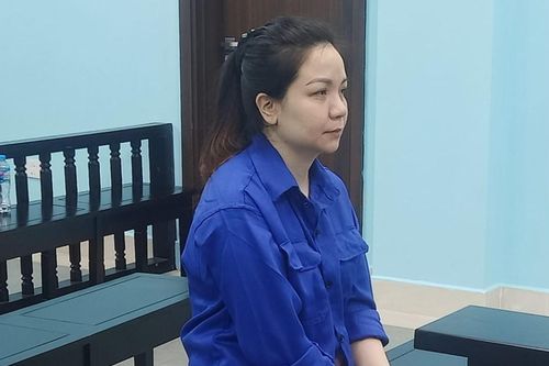 Kiều nữ dùng 'chiêu lạ' để lừa đảo chiếm đoạt tài sản