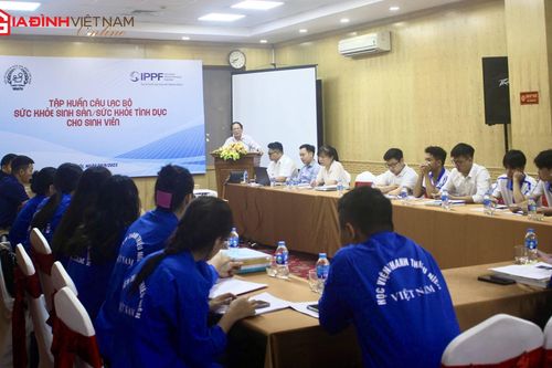 Sinh viên là 'chiến sĩ' đi đầu về tuyên truyền SKSS/SKTD