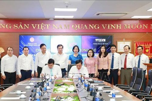 Tăng cường phối hợp giữa Đảng ủy Khối Doanh nghiệp Trung ương và TTXVN