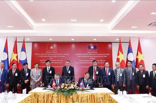 Lãnh đạo Lào đánh giá cao hiệu quả hợp tác giữa hai Bộ Công an Lào và Việt Nam