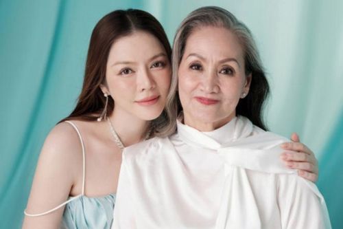 Lý Nhã Kỳ khoe loạt ảnh bên người thân, tiết lộ động lực phấn đấu trong cuộc sống
