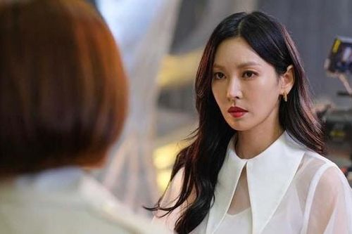 Lời đề nghị ứng trước 150 triệu tiền lương của người giúp việc khiến tôi bối rối