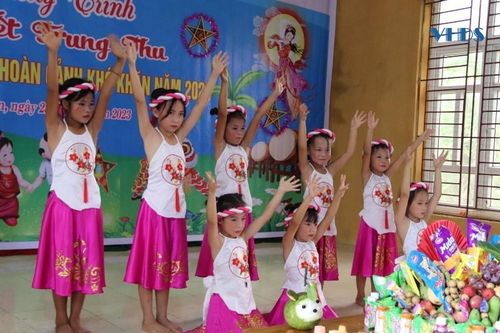 Mang ngày hội trăng rằm đến với trẻ em