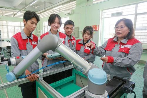 Trường Cao đẳng Nghề An Giang: Đoàn kết, kỷ cương, đổi mới và phát triển