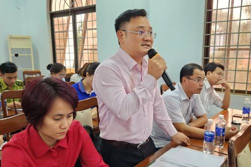 Đại biểu Quốc hội tỉnh Gia Lai tiếp xúc cử tri ngành Ngân hàng