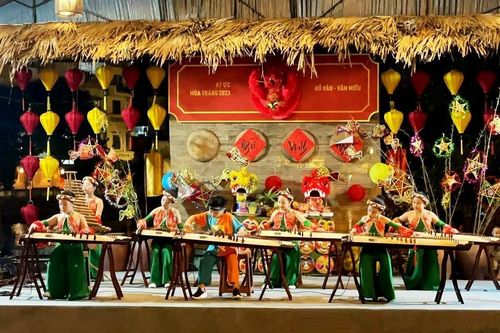 'Thắp lửa' trung thu xưa tại bảo tàng, di tích