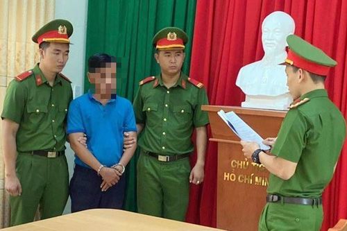 Khởi tố một đối tượng trốn thuế trong giao dịch bất động sản