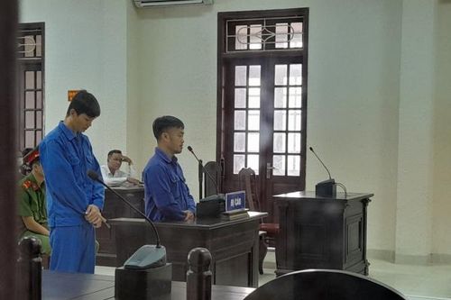 Hai cán bộ CDC Quảng Trị lãnh án