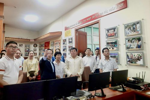Hà Nội - Viêng Chăn tăng cường hợp tác giáo dục