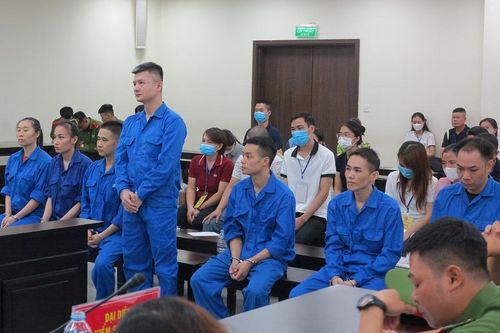 'Trùm' đường dây đánh bạc 'khủng' bằng công nghệ và đồng phạm lĩnh án