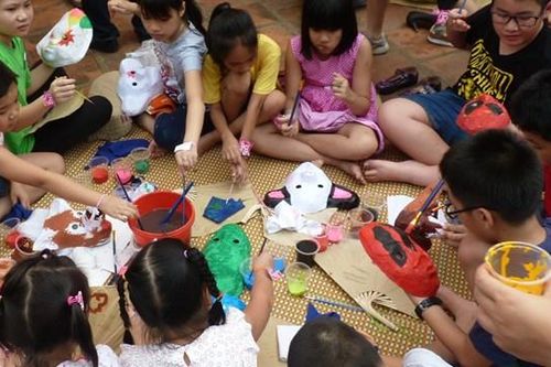 Tiếng gọi mùa trăng