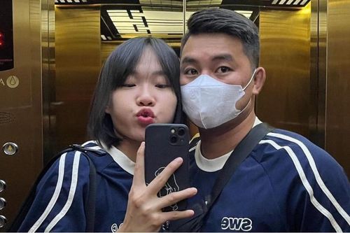 Ngôi sao bóng chuyền nữ Việt Nam lộ bạn trai soái ca là đại úy quân đội cực chín chắn và sâu sắc, từng giành HCV SEA Games
