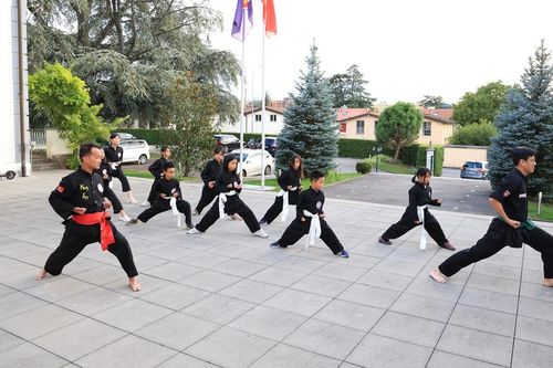 Tết Trung thu đáng nhớ của con em phái đoàn Việt Nam ở Thụy Sĩ