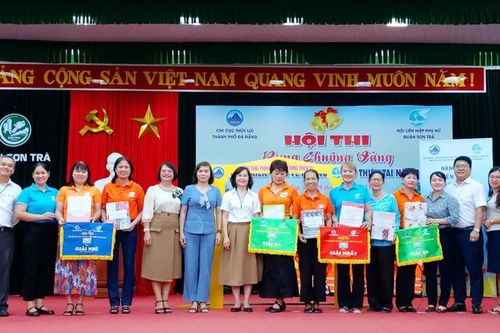 100 hội viên phụ nữ thi tìm hiểu kiến thức về phòng chống thiên tai